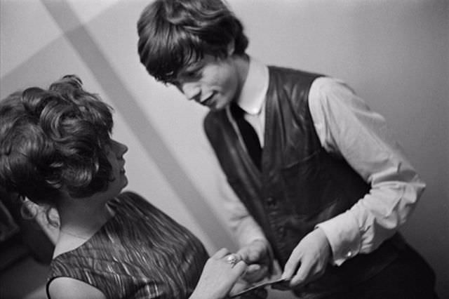 #21 Before the Fame: Philip Townsend’s Early Photos of The Rolling Stones (1962) #21 Music