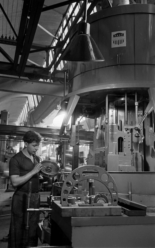 A Look Inside the Volkswagen’s Main Plant in Wolfsburg, Germany in 1951 Vehicles &; Transportation