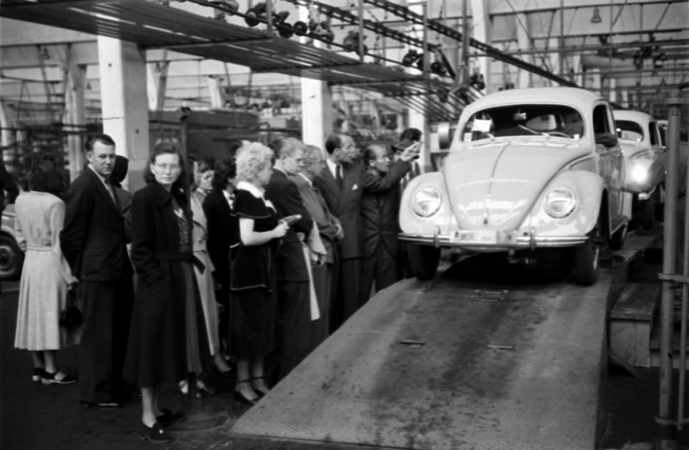 A Look Inside the Volkswagen’s Main Plant in Wolfsburg, Germany in 1951 Vehicles &; Transportation