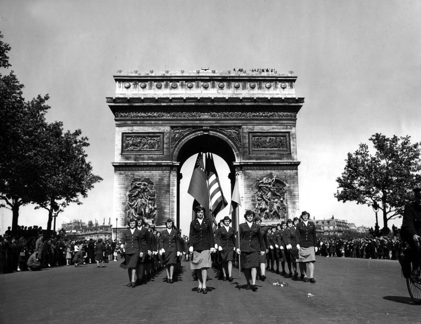 #126 WAC anniversary celebration in Paris, 1945