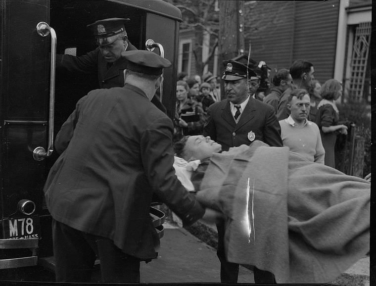 Driving Dangers: Vintage photos of Car Accidents in the 1940s Vehicles &; Transportation
