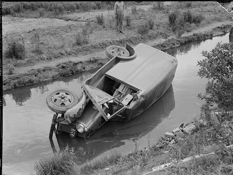 Driving Dangers: Vintage photos of Car Accidents in the 1940s Vehicles &; Transportation