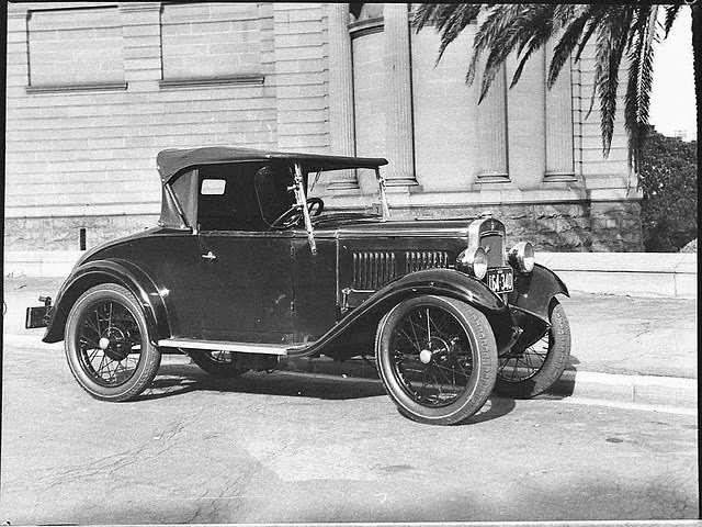 #18 Baby Austin 7, Art Gallery of New South Wales, Sydney, 1937.