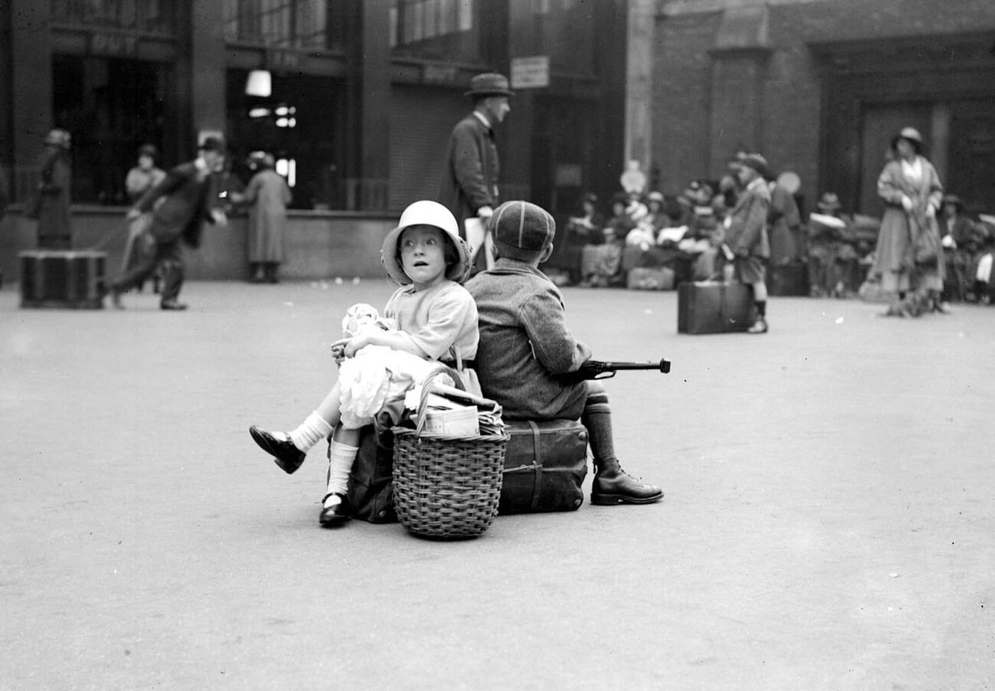 #55 August Bank Holiday scenes at Waterloo Station, 1922.