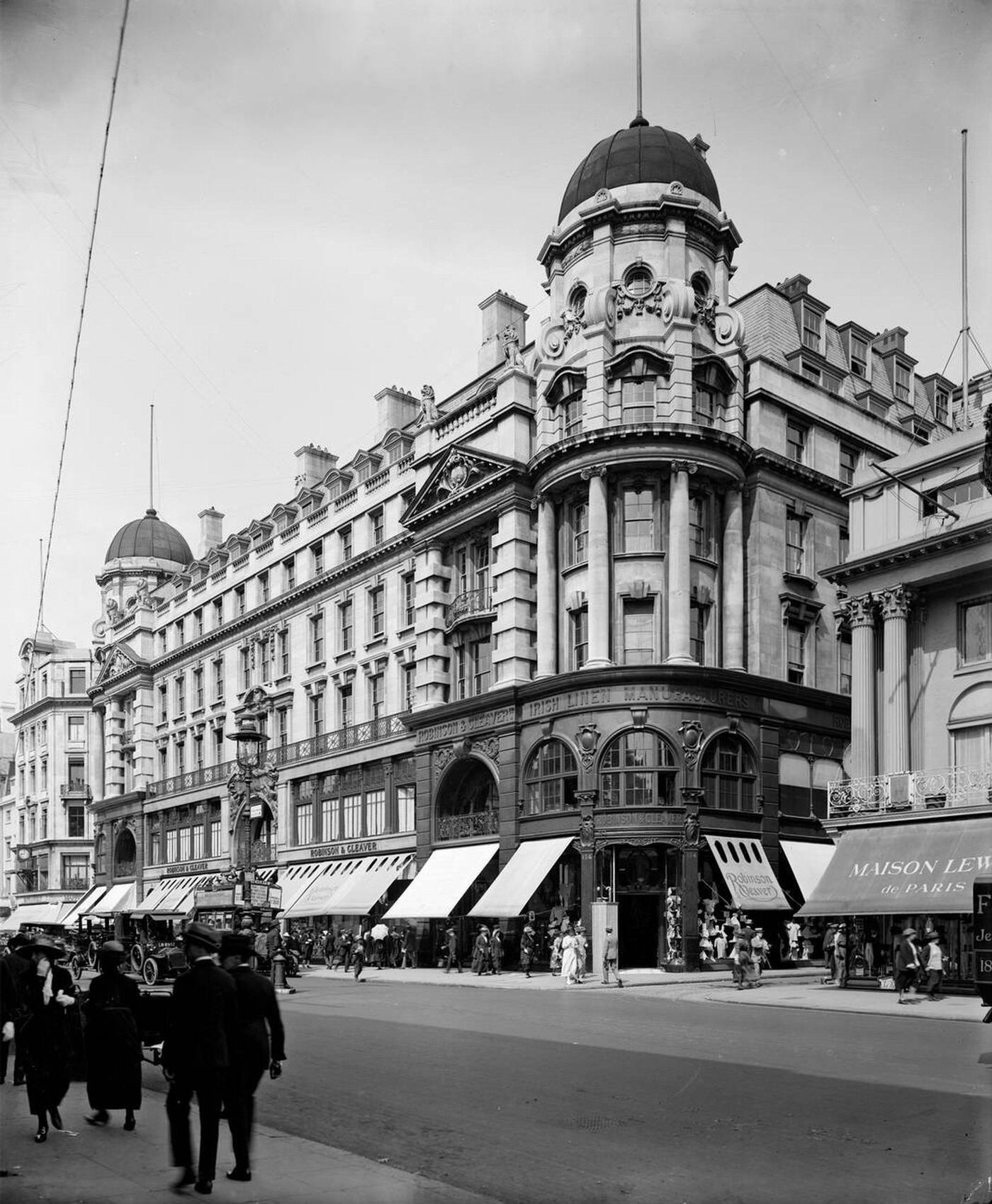 #52 Robinson & Cleaver’s department store, Regent Street, Westminster, London, 1921.