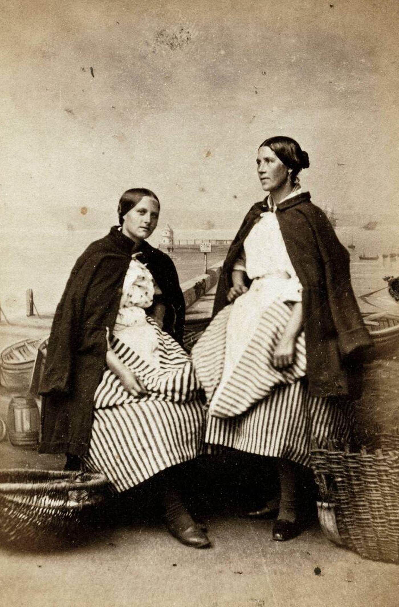#66 Newhaven Fishwomen, 1865.