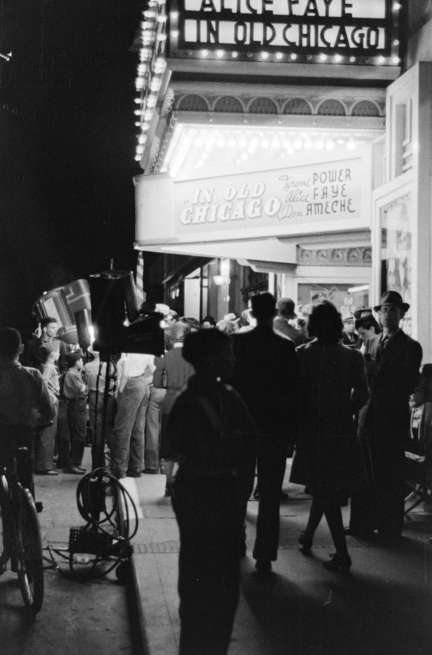 #109 A crowd at the Hollywood Theatre in Fort Worth, Texas, 1938.
