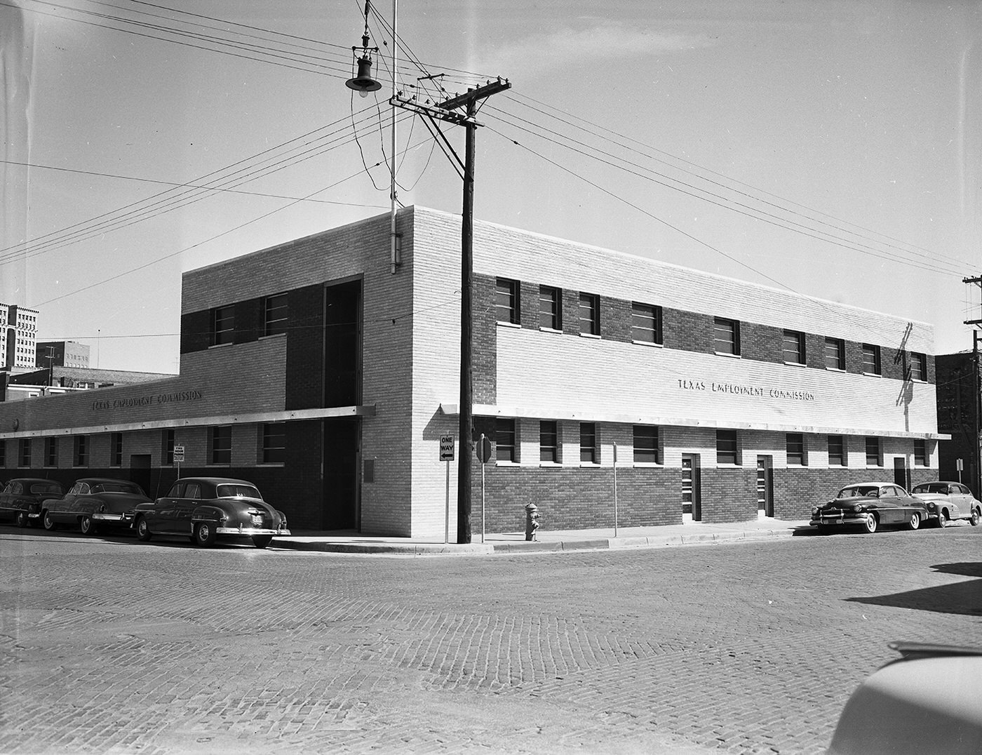 #83 The new office building at 13th and Taylor, occupied by the Texas Employment Commission’s district office, 1954.