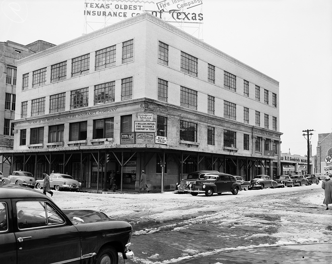 #96 Millers Mutual Fire Insurance Company at Monroe and 10th, 1951.