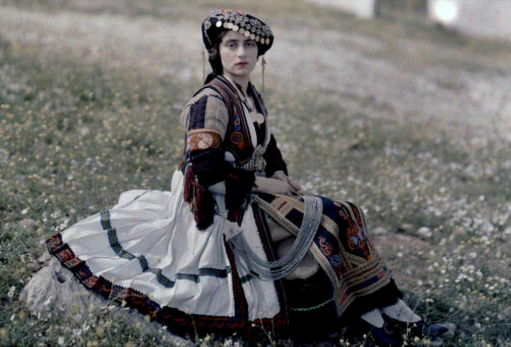 Actress in peasant dress from Thessaly.