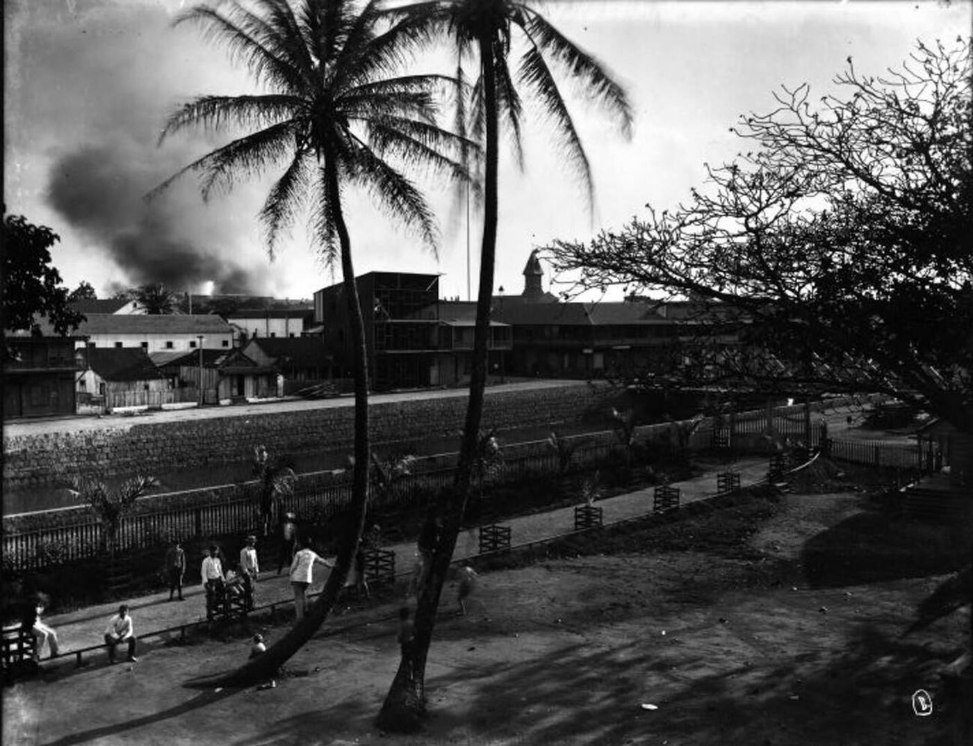 #16 The aftermath of the Honolulu Chinatown Fire, 1900.