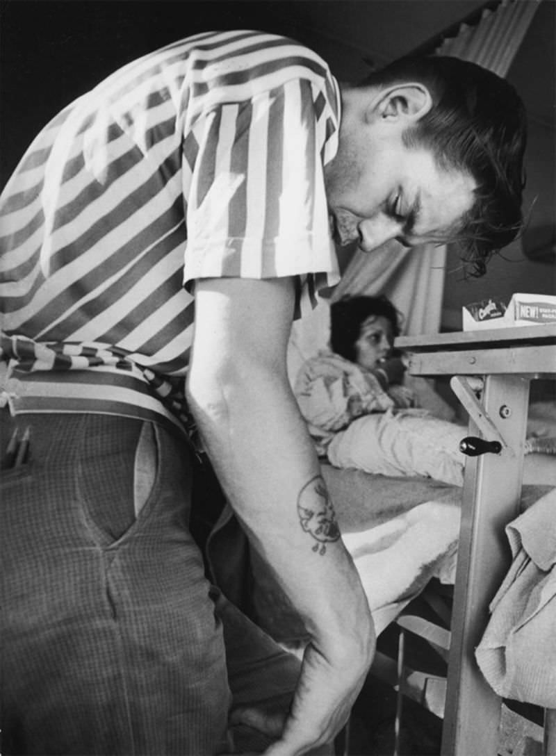 #4 John, a heroin addict, visting his girlfriend Karen, also a heroin user, in the hospital. John is high on heroin.