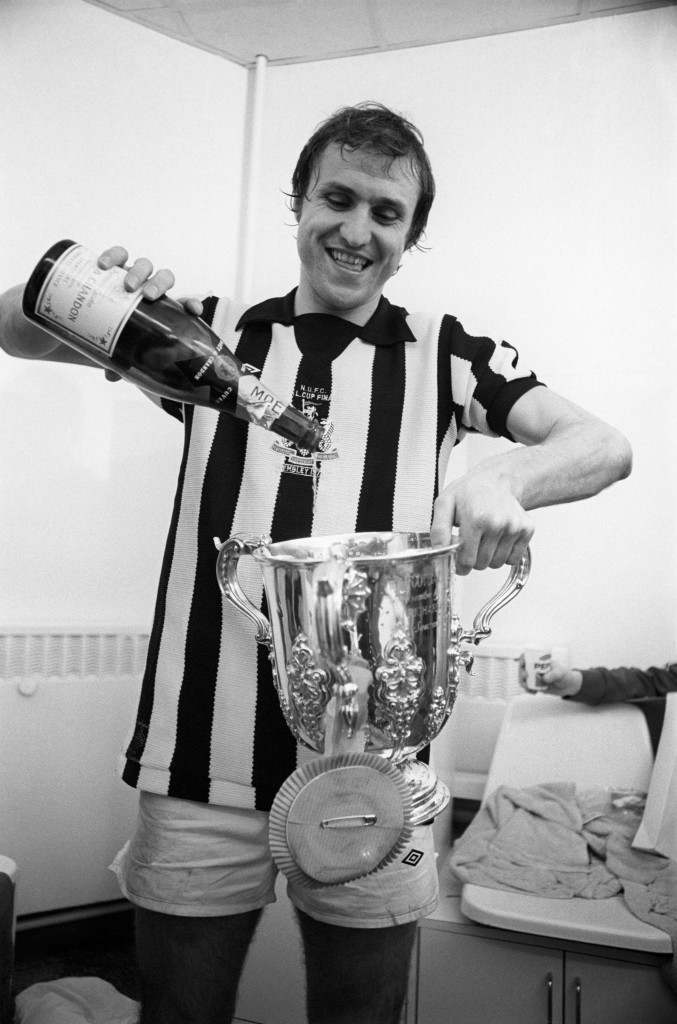 Southampton’s Bobby Stokes and Peter Osgood celebrating, 1976.
