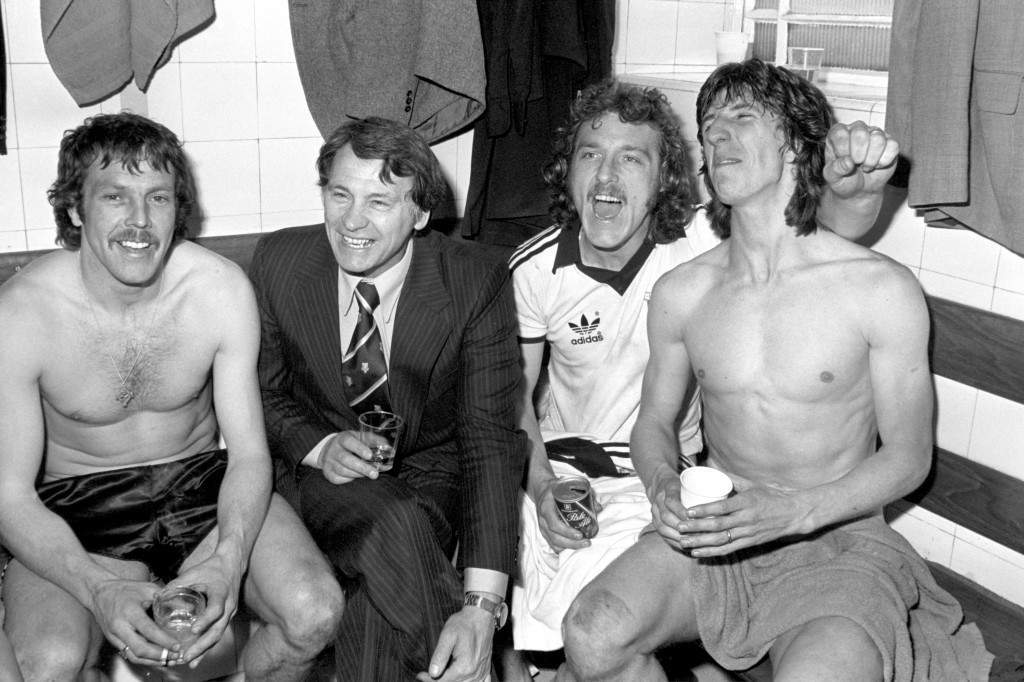 Bathtime with the Winners: Exploring 1970s Soccer Changing Rooms and the Access Allowed for Post-Game Photography