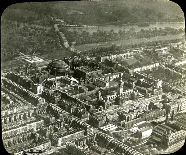 #25 Albert Hall & Natural History Museum
