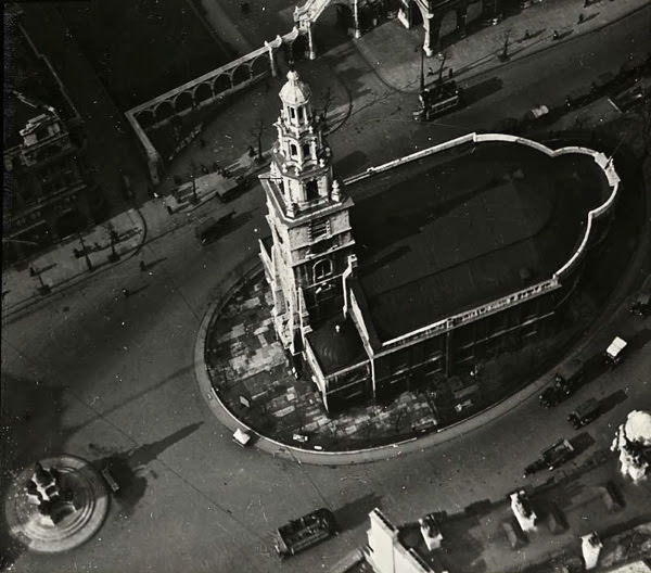 #5 St Clement Dane’s, Strand