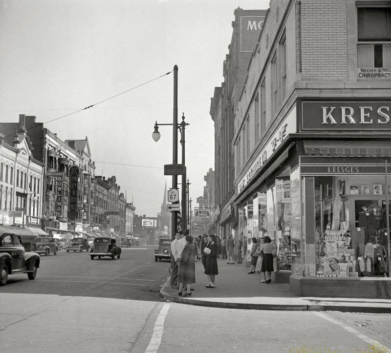 #39 Street in Amsterdam, New York, 1941.
