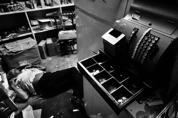 #24 Murder in the store; the saleswoman was killed for a few dollars, 1972.