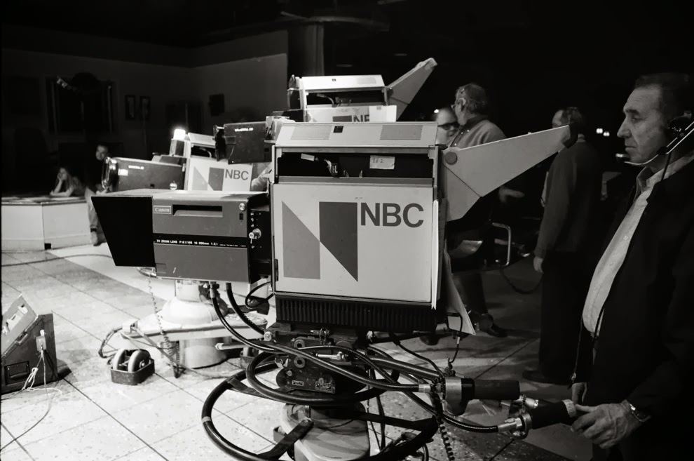 Behind the Scenes Photos from the First Seasons of “Saturday Night Live” on NBC Movies
