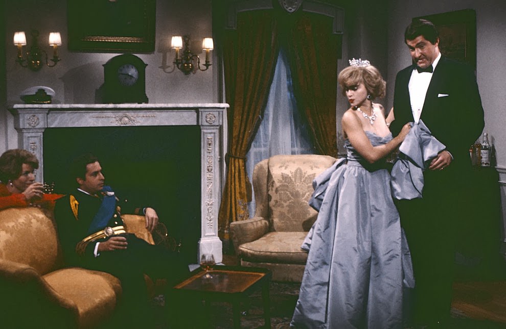 The sketch was a parody of Who’s Afraid of Virginia Woolf? and featured Jon Lovitz as Prince Charles, Randy Quaid as Ronald Reagan, and Terry Sweeney as Nancy Reagan.