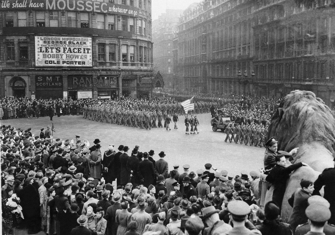 #26 An American contingent at an Allied nations “Wings for Victory” march in Trafalgar Square, 1943.