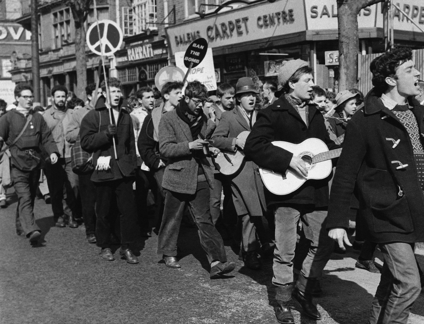 #36 An anti-H-bomb demonstration in Trafalgar Square, 1960.