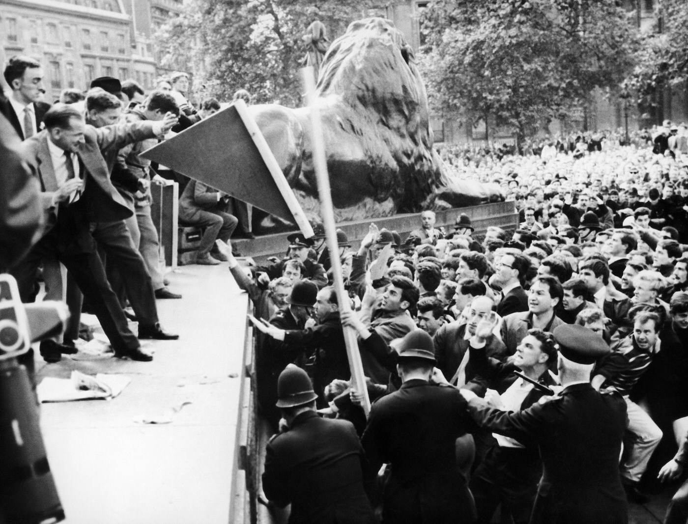 #44 A clash between police and members of the British Union of Fascists in Trafalgar Square, 1962.