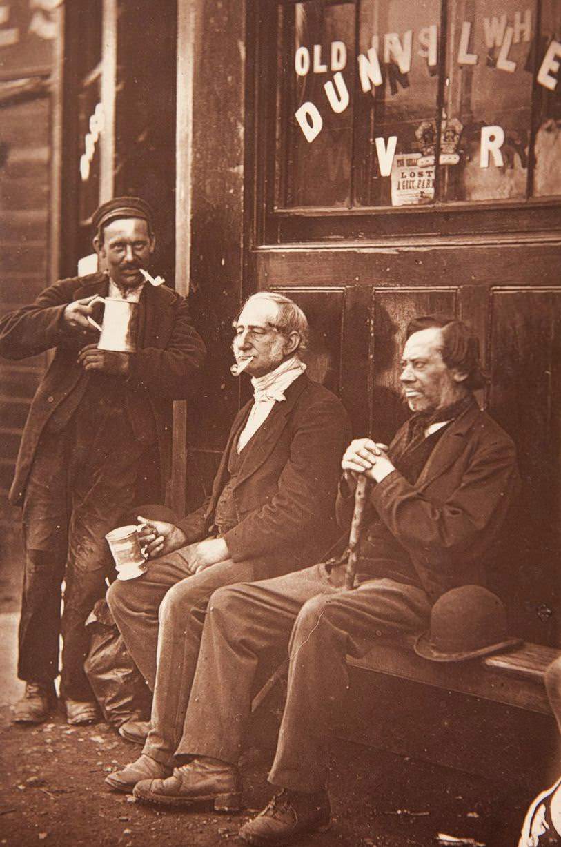 #122 The wall-worker.