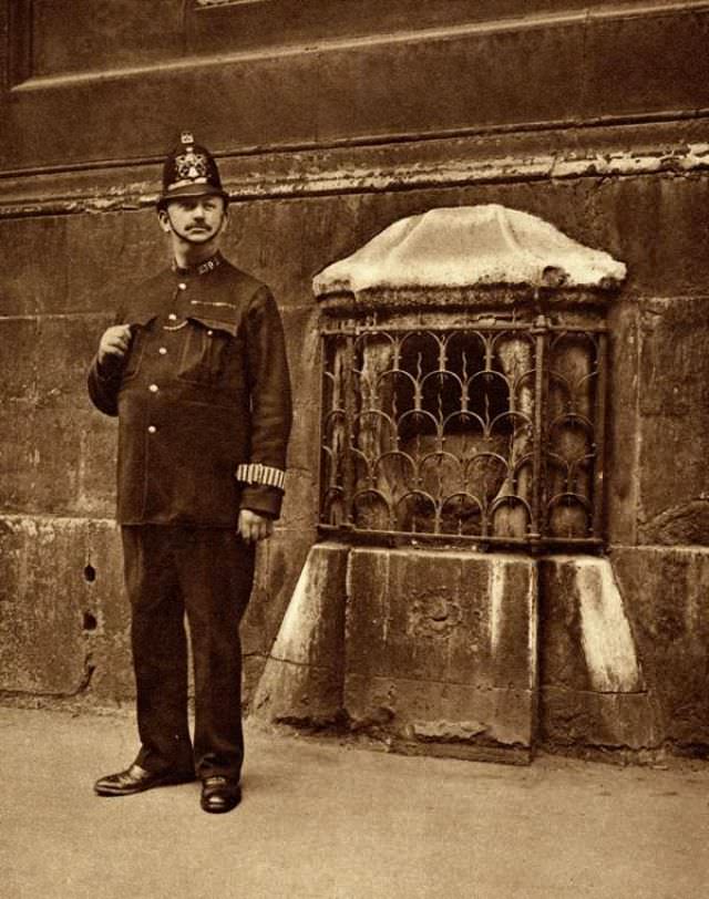 #73 The London Stone.