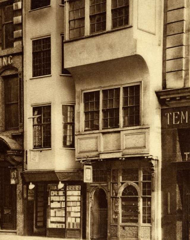 #90 Old houses in the Strand.