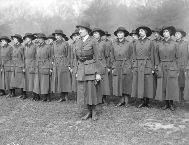 Women’s Army recruits drilling, 1917.