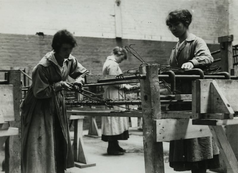 Workers preparing for the construction of concrete ships.