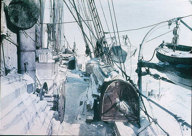 #14 The deck of the ‘Endurance’, 1915.