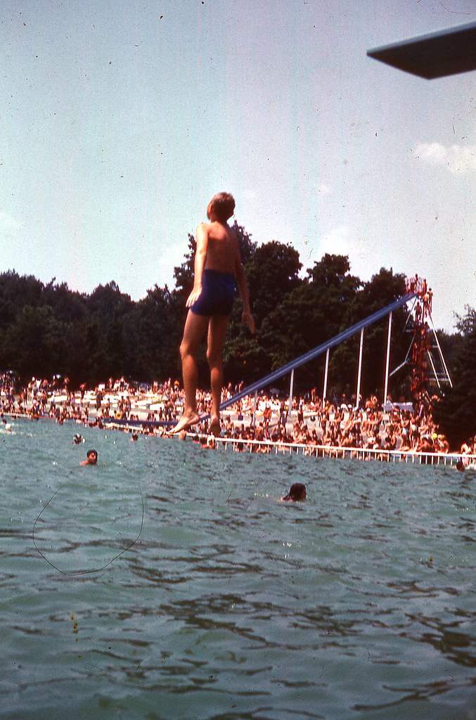 #33 Lake Plata, 1966.