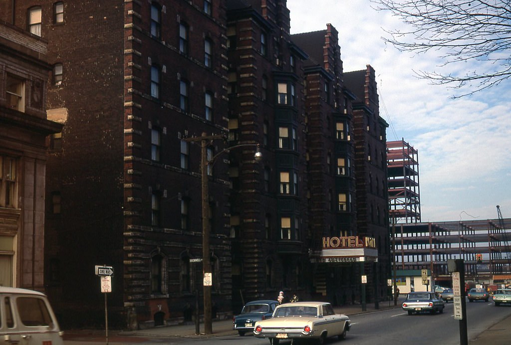 #51 New Amsterdam hotel, 1969.