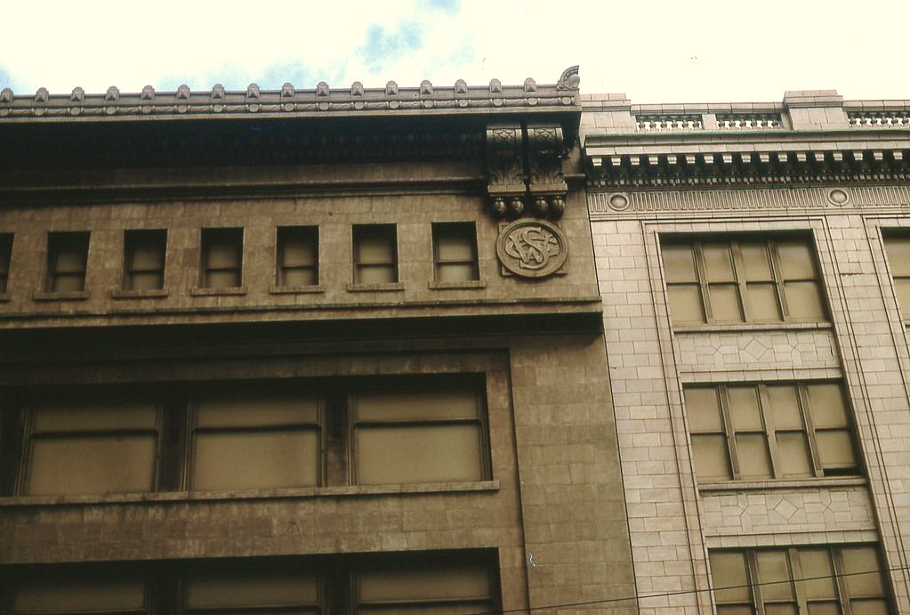 #68 Sterling Linder logo, 1968.