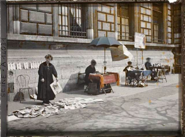 Paris (Xe arr.) by Leon Auguste