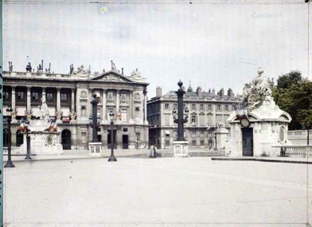 Statues of Lille and Strasbourg, Place de la Concorde.