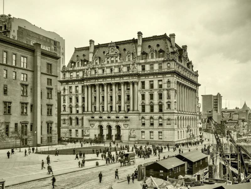 #31 Surrogate’s Courthouse, New York, 1910s.