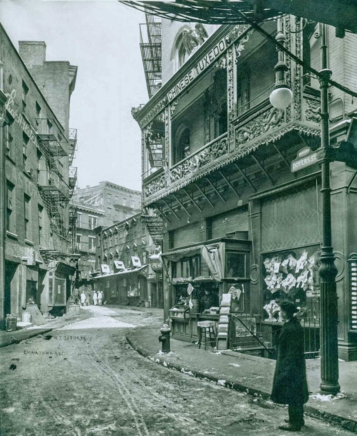 #65 Doyers Street at the Bowery, 1915.