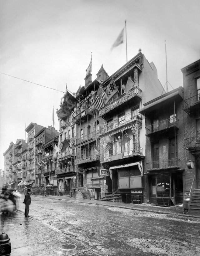 #7 New Year’s decorations in Chinatown on Mott Street, New York, 1911.