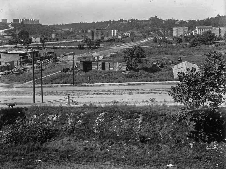 #74 West 207th Street between Broadway and Vermilyea Avenue, 1914.