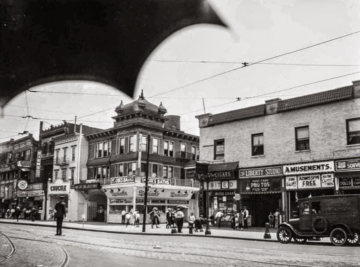 #84 Coney Island, 1910.