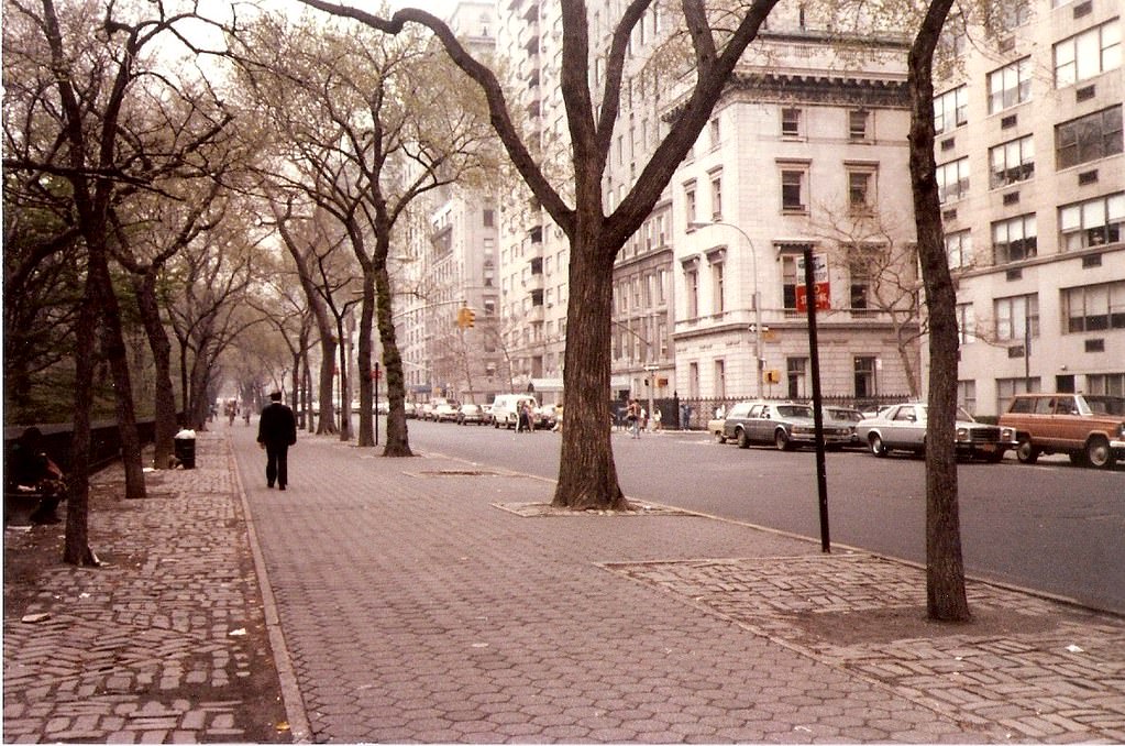 #32 Fifth Avenue, 1979.