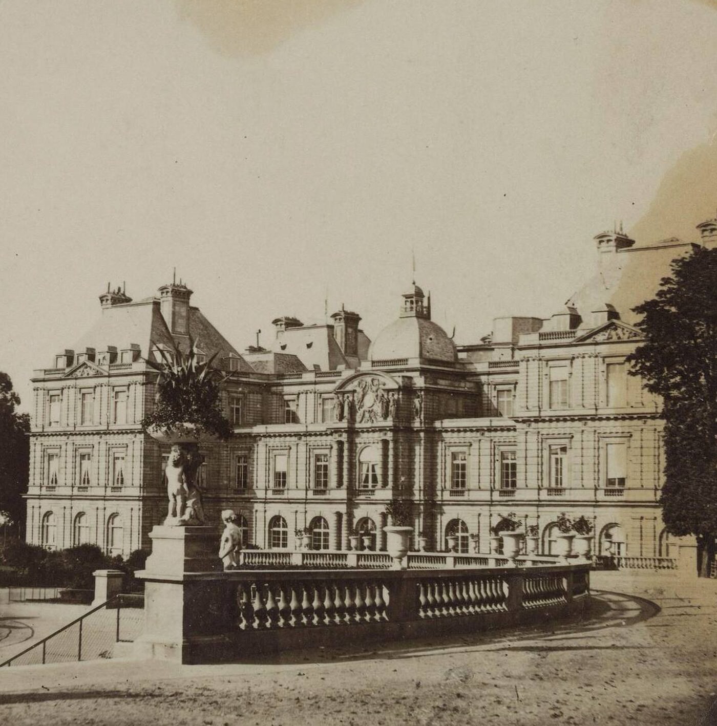 #34 Luxembourg Palace, Jardin du Luxembourg, 6th arrondissement, Paris, 1860s