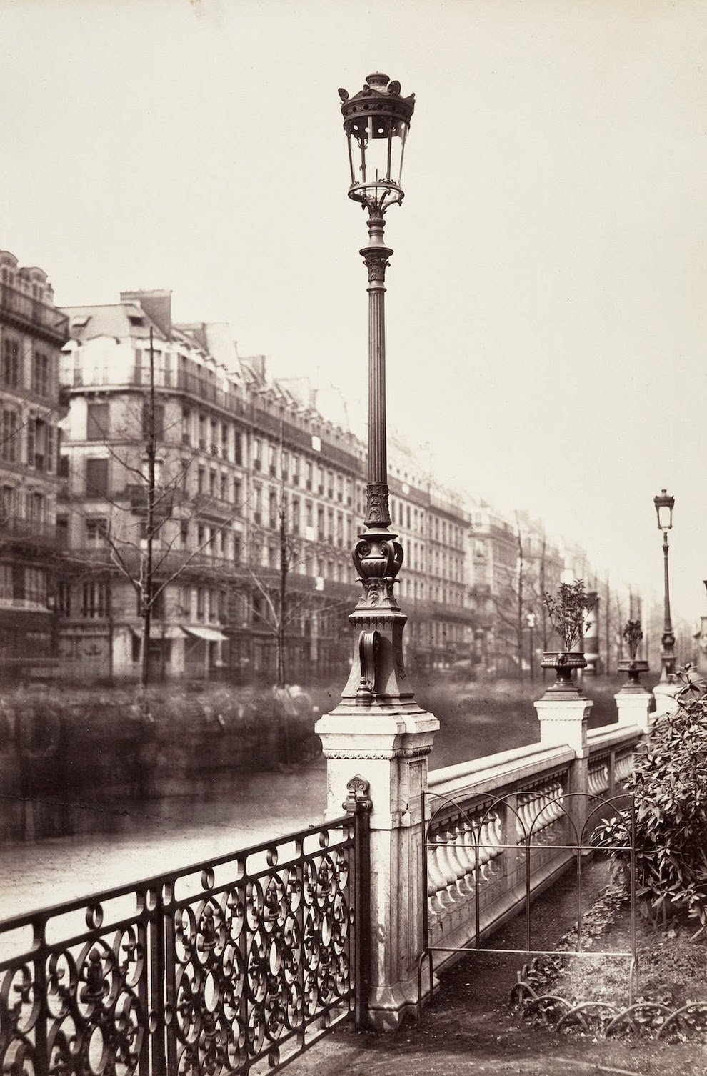 #9 Near Arts et Métiers in 1864.