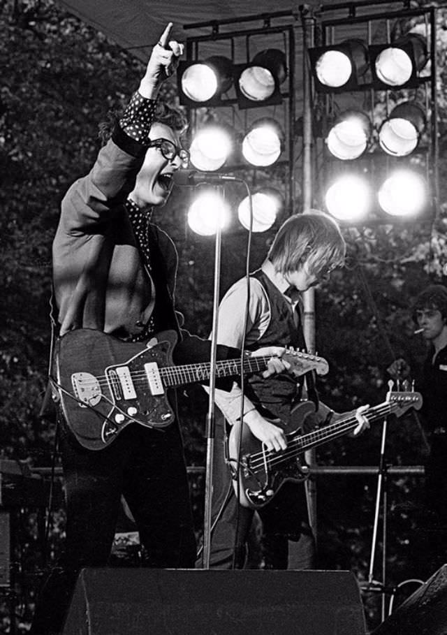 Love Music, Hate Racism: The Rise of Rock Against Racism in 1970s Britain Music