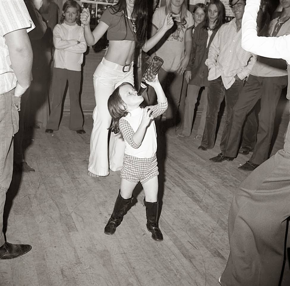 Seven Months in 1972: Documenting the Youth Culture at the Sweetheart Roller Skating Rink Sports