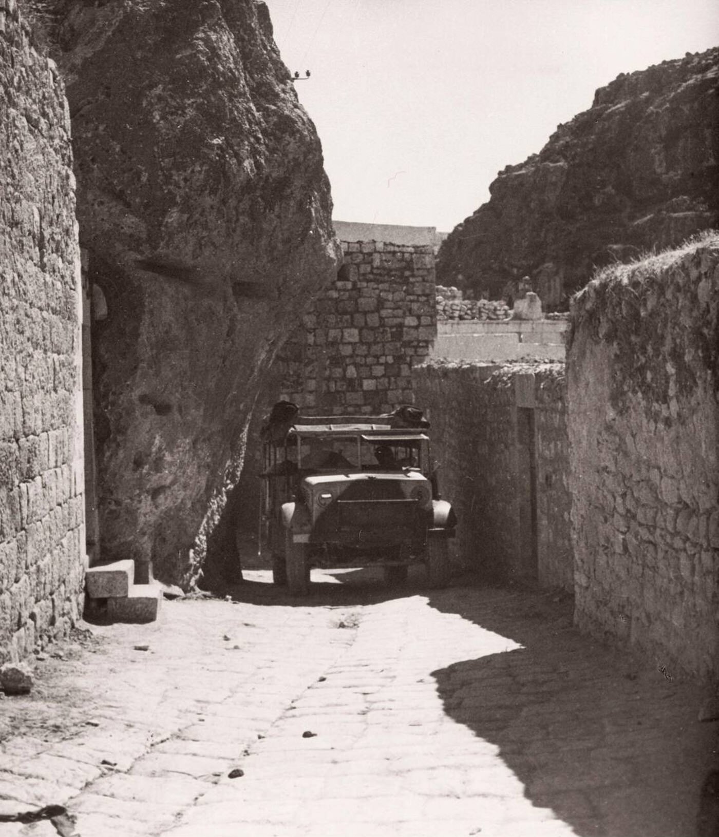 #42 Darkouch on the River Orontes, Syria, 1843.