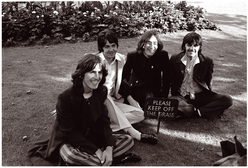 The Beatles’ Mad Day Out: A London Photo Session in 1968 Music